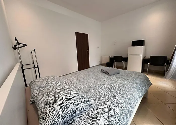 Golebia-plus Apartamento *